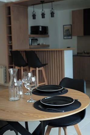 Apartment, 1 Bedroom, City View (Yehuin 3) | Private kitchen | Fridge, microwave, stovetop, coffee/tea maker