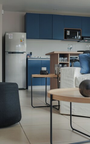 Apartment, 2 Bedrooms, City View (Yehuin 5) | Private kitchen | Fridge, microwave, stovetop, coffee/tea maker - Gente del Sur - Yehuin (Ushuaia)