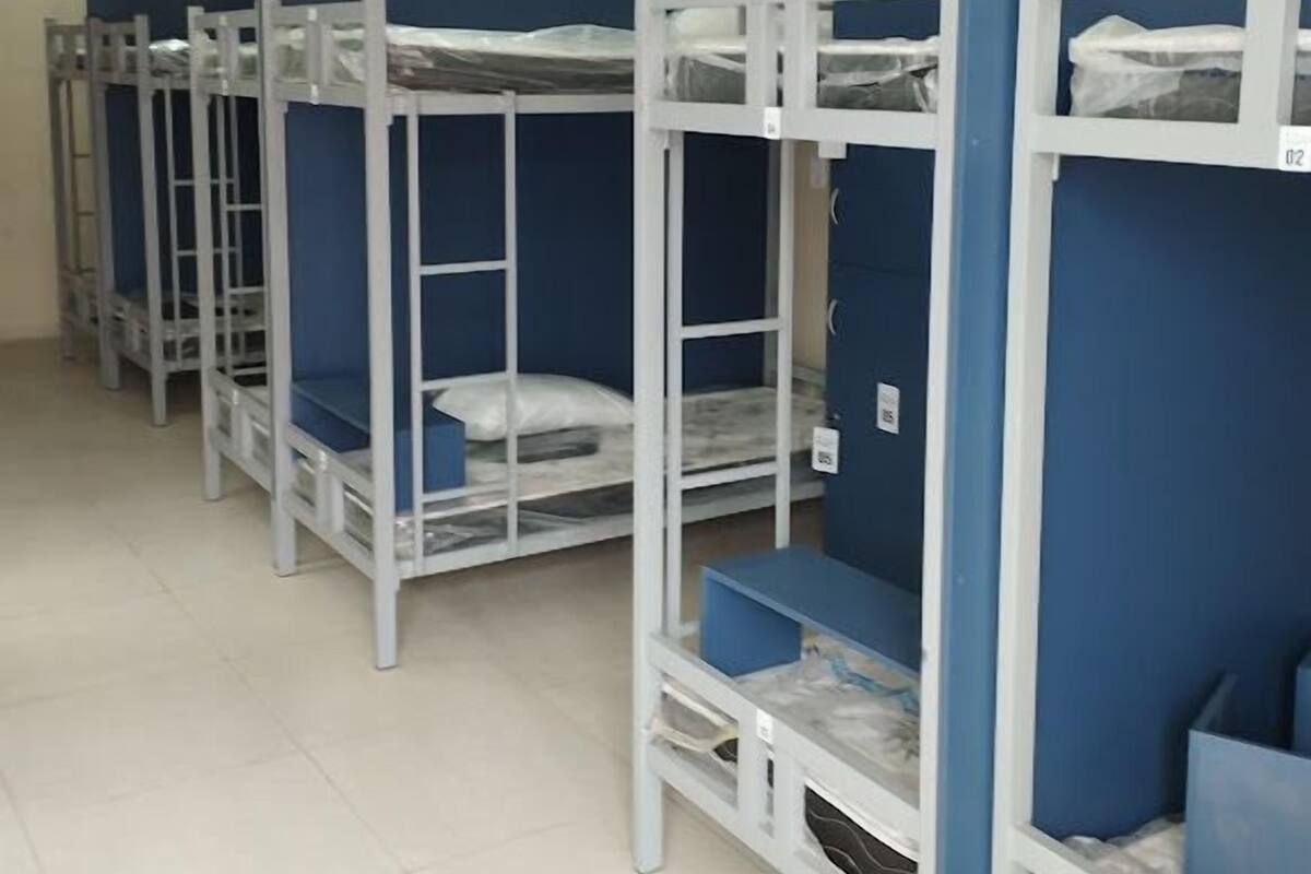 Economy Shared Dormitory | WiFi (free)