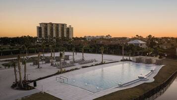 3 albercas al aire libre