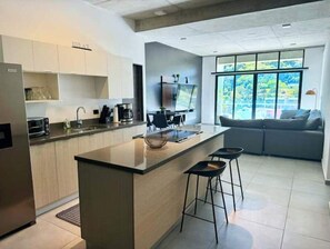 Microwave, oven, stovetop, coffee/tea maker