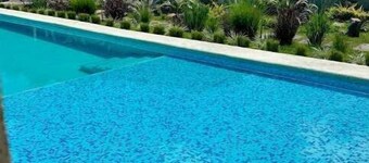 Stylish Modern 2bd 2bth in Luxury Park Tower Condo - Nuevo Cuscatlan