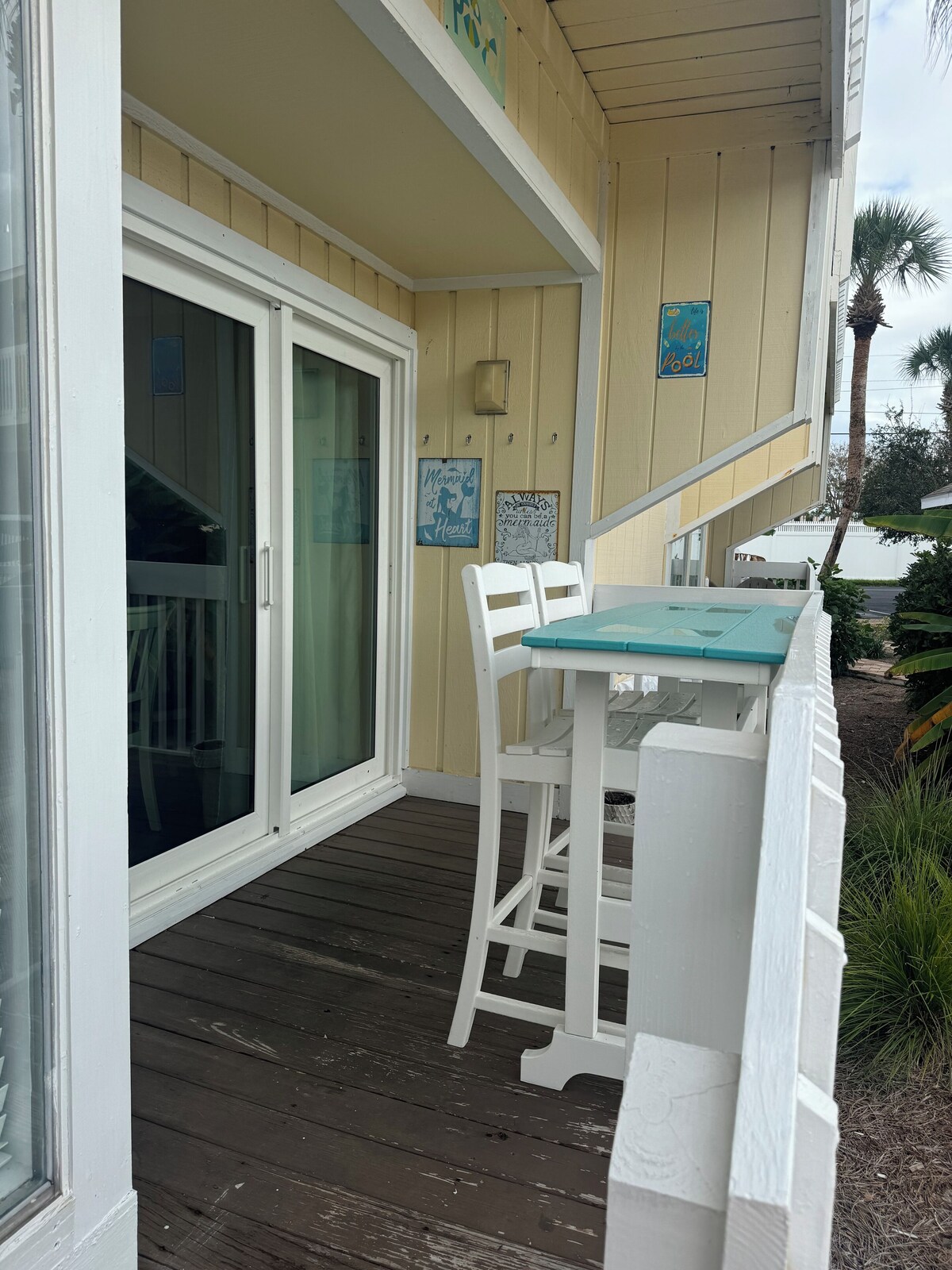 Photo 41 of Paradise By The Pool, pet friendly, beach chairs and umbrella services.