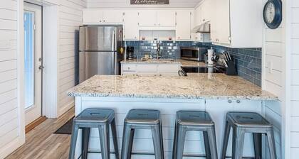 Autumn Escape – Coastal Condos on the Marsh 5A