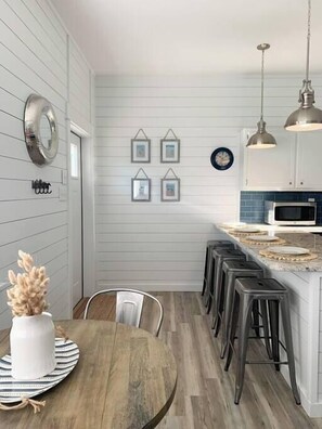 Dining - Coastal Condos on the Marsh 6B (Dauphin Island)
