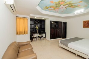 1 habitación, wifi y ropa de cama 
