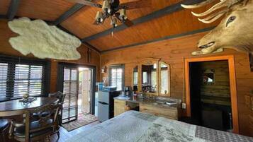 4 عدّة غرف نوم وواي فاي