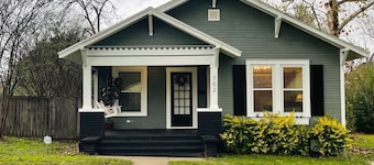 Newly remodeled studio near downtown Brenham