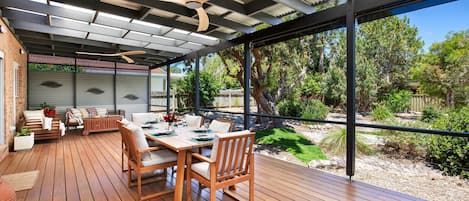 Outdoor dining