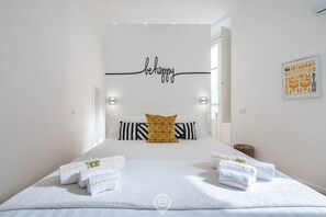 1 bedroom, iron/ironing board, WiFi, bed sheets - White Dream Apartment (Cagliari)