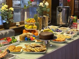 Daily buffet breakfast (EUR 11.5 per person)