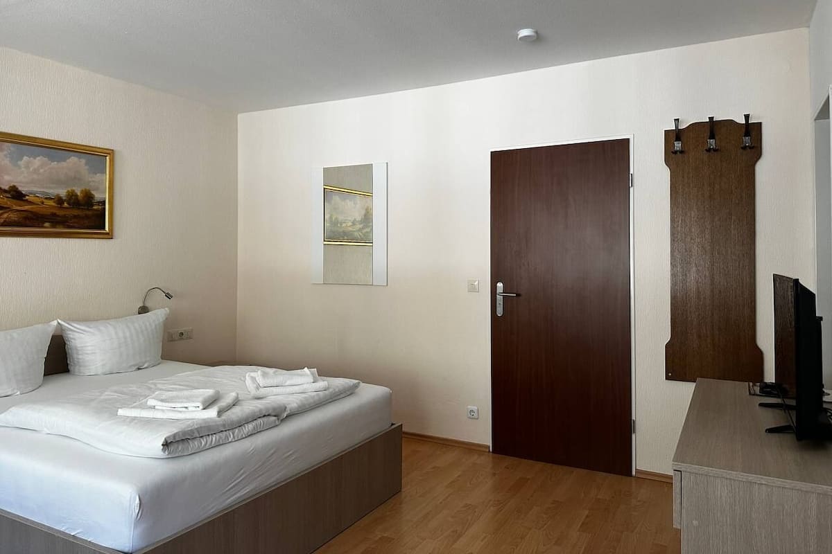 Kamar Keluarga, 2 kamar tidur | 2 kamar tidur, meja kerja, ruang kerja ramah laptop, dan Wi-Fi gratis