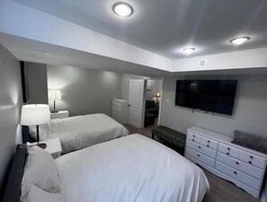 4 bedrooms