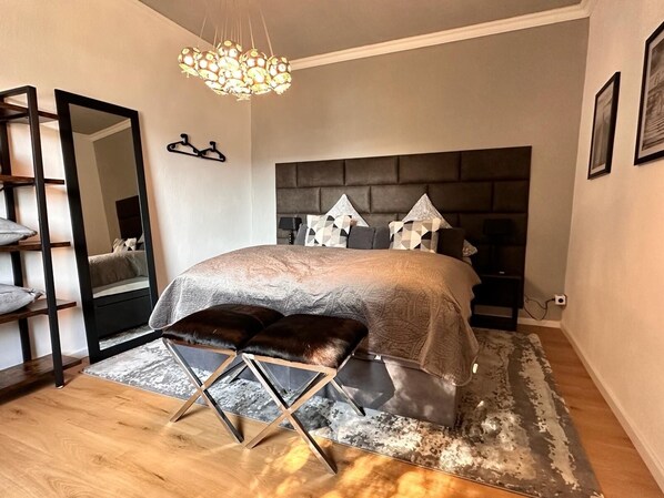 2 Schlafzimmer, Bügeleisen/Bügelbrett, Internetzugang, Bettwäsche
