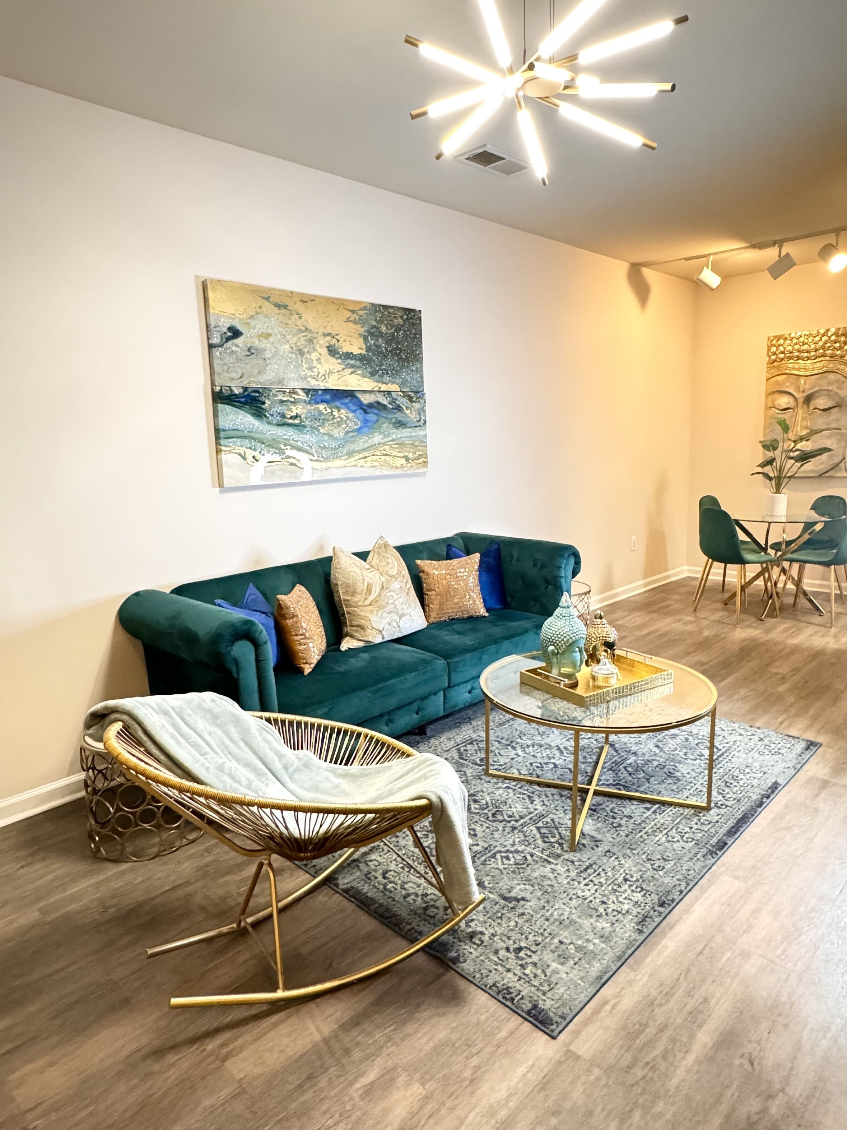 Cozy Retreat,  Minutes Away From Atlanta Hartsfield–Jackson Airport “EntireUnit”
