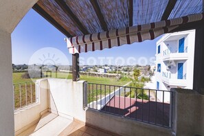 Property grounds - Blue Dreams - Maritime (Diso)