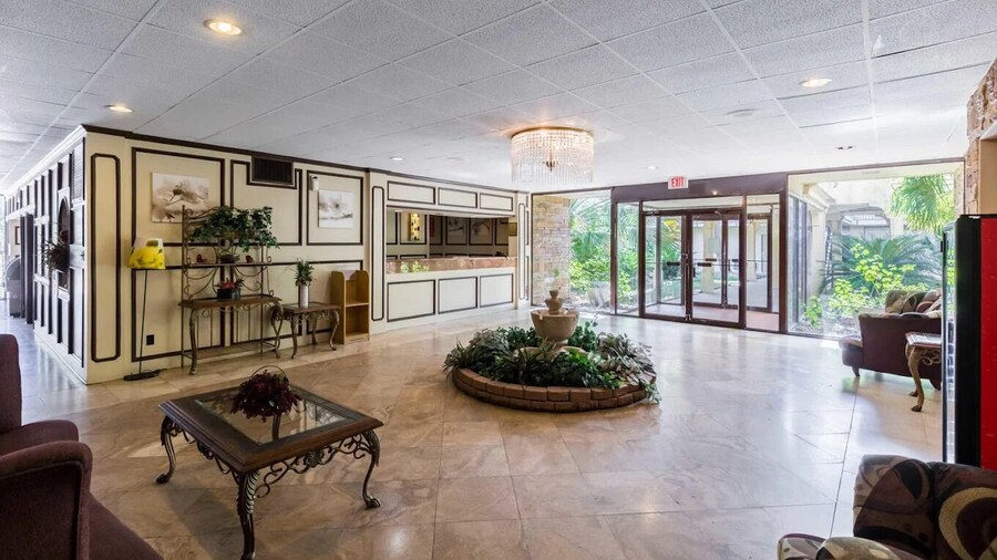 Eco Inn Suites by Hotel O Baytown