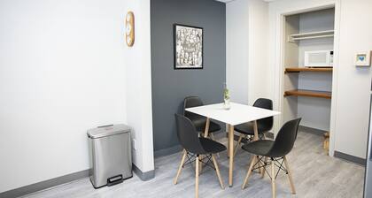 Wardens Quarters: 2 Bedroom Apt