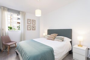 2 Schlafzimmer, Bügeleisen/Bügelbrett, WLAN, Bettwäsche