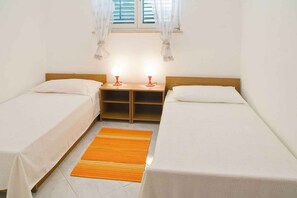 2 bedrooms, iron/ironing board