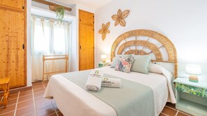 4 soverom, strykejern/-brett, reiseseng for barn og wi-fi