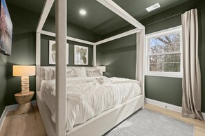 5 Schlafzimmer, Bügeleisen/Bügelbrett, Reisekinderbett, kostenloses WLAN