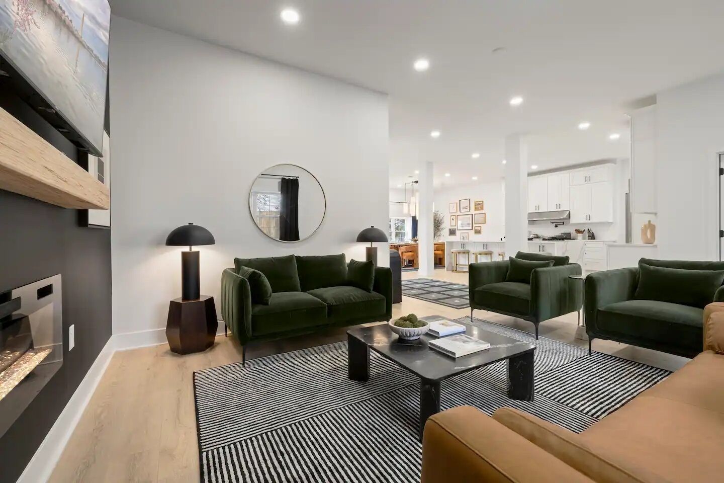 TV, fireplace, offices