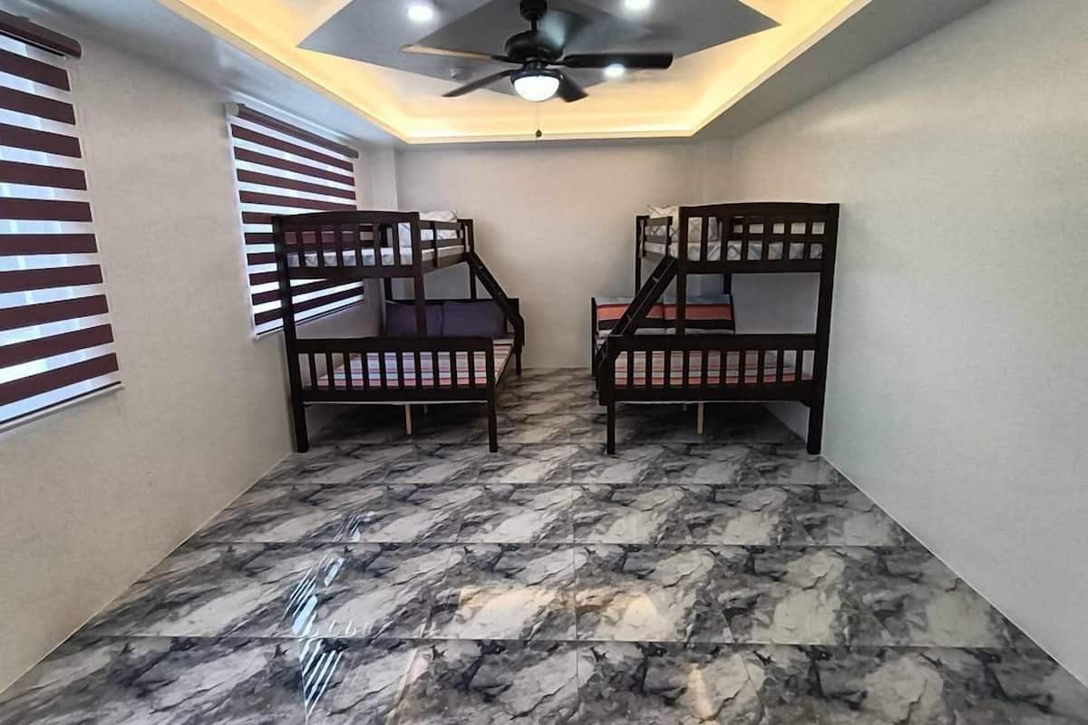 Presidential House, 2 Bedrooms, Non Smoking, Ocean View | 1 bedroom, free WiFi, bed sheets