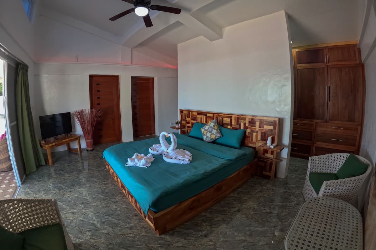 Executive Bungalow, 2 Bedrooms, Non Smoking, Sea View | 1 bedroom, free WiFi, bed sheets