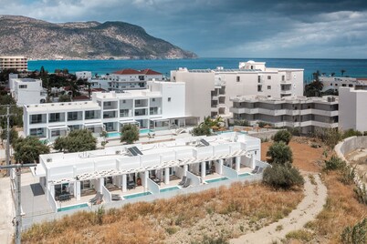 Villa 'Punta Mare 5' with Mountain View, Wi-Fi and Air Conditioning