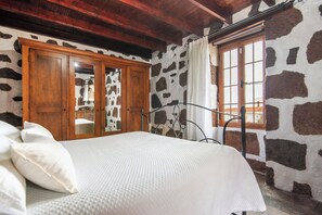 2 camere, ferro/asse da stiro, Wi-Fi gratuito, lenzuola