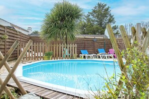 Pool - Cottage 'New - Gite Lylou Piscine Et Spa' with Shared Pool, Private Terrace and Wi-Fi (Saint-Jean-de-Monts)