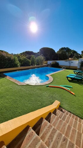 Holiday Home 'Rota Do Viajante' with Private Pool, Wi-Fi and Air Conditioning