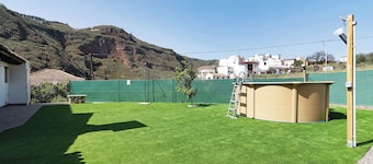Vacation Home 'Villa Alma' with Mountain View, Private Terrace and Private Garden