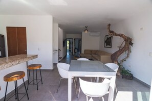 Dining - Penthouse in Downtown of Playa, five blocks to the beach (Playa del Carmen)