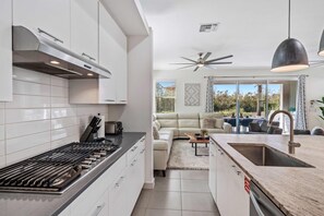 Fridge, microwave, oven, stovetop - The 6 Bedroom Modern Beach Villa with theme rooms (Kissimmee)
