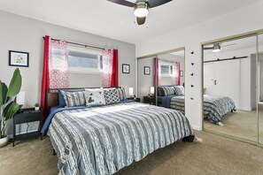 3 bedrooms, iron/ironing board, WiFi, bed sheets