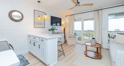 Beautifully Appointed Completely Renovated Third Floor Ocean Front Condo!