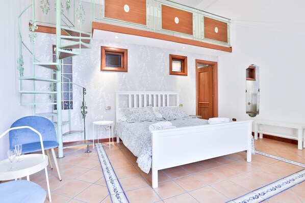 1 chambre, fer et planche à repasser, Wi-Fi, literie fournie