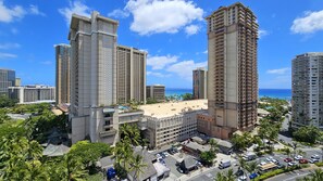 Exterior - 8th Floor Studio Beauty at the Palms with AC, WiFi - Sleeps 4 (Honolulu)