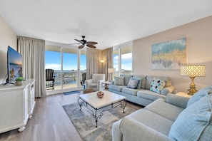 TV - Gulf Views With Direct Beach Access! Terrace At Pelican Beach 1401! (Destin)