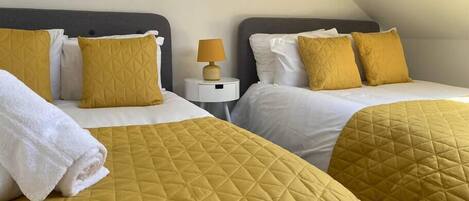 2 camere, ferro/asse da stiro, Wi-Fi, lenzuola