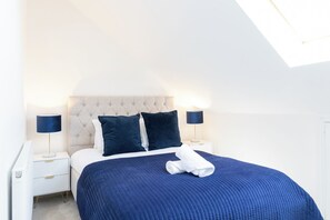 1 Schlafzimmer, Schreibtisch, Bügeleisen/Bügelbrett, WLAN