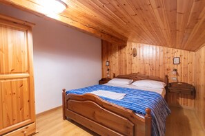 3 bedrooms, bed sheets - Casa Iris 3 (Falcade)