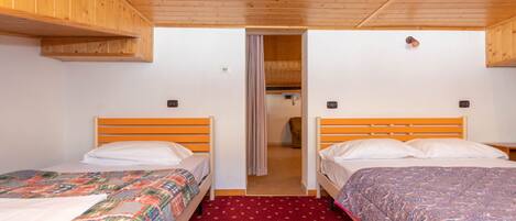 1 室のベッドルーム、WiFi (無料)、ベッドシーツ