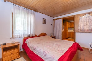 2 bedrooms, free WiFi, bed sheets - Casa Morel (Falcade)