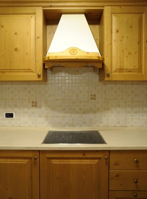 Fridge, microwave, dishwasher, coffee/tea maker - Appartamenti Villa Elisa 6 (Falcade)