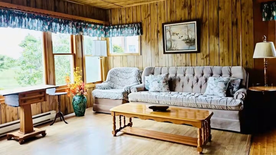 Pine Cottages