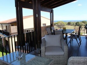 Outdoor dining - Homing Apartment Golf Bonmont 10 (Montroig del Camp)