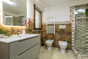Apartment | 2 bedrooms - Sardinia Re - Fioretta Home Garden Side (Olmedo)